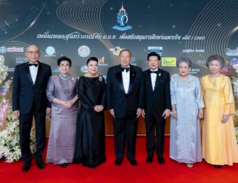 มูลนิธิสุนทราภรณ์ในพระราชูปถัมภ์  สมเด็จพระเทพรัตนราชสุดาฯ สยามบรมราชกุมารี นําเสนอบทเพลงยอดนิยมของวงดนตรีสุนทราภรณ์ 